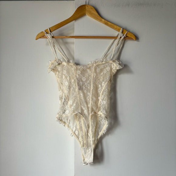 Free People If You Dare Lace Bodysuit in Ivory - Picture 8 of 9